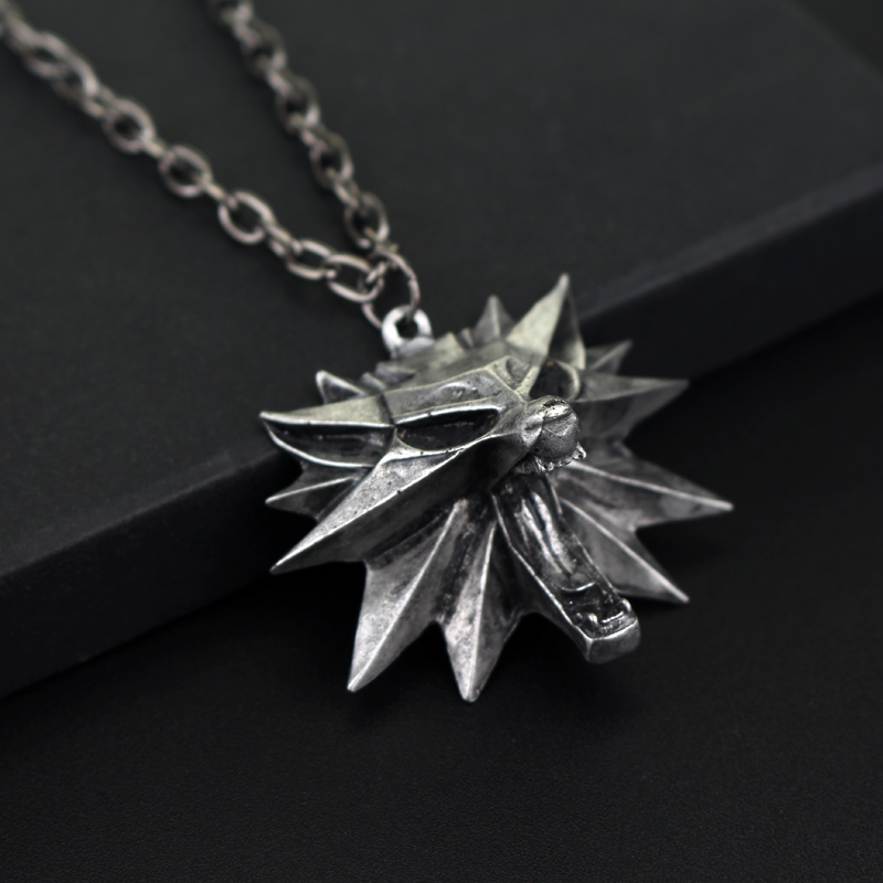 Kalung liontin kepala serigala - Wildman Hunting & Outdoor Nelspruit ulasan dan harga